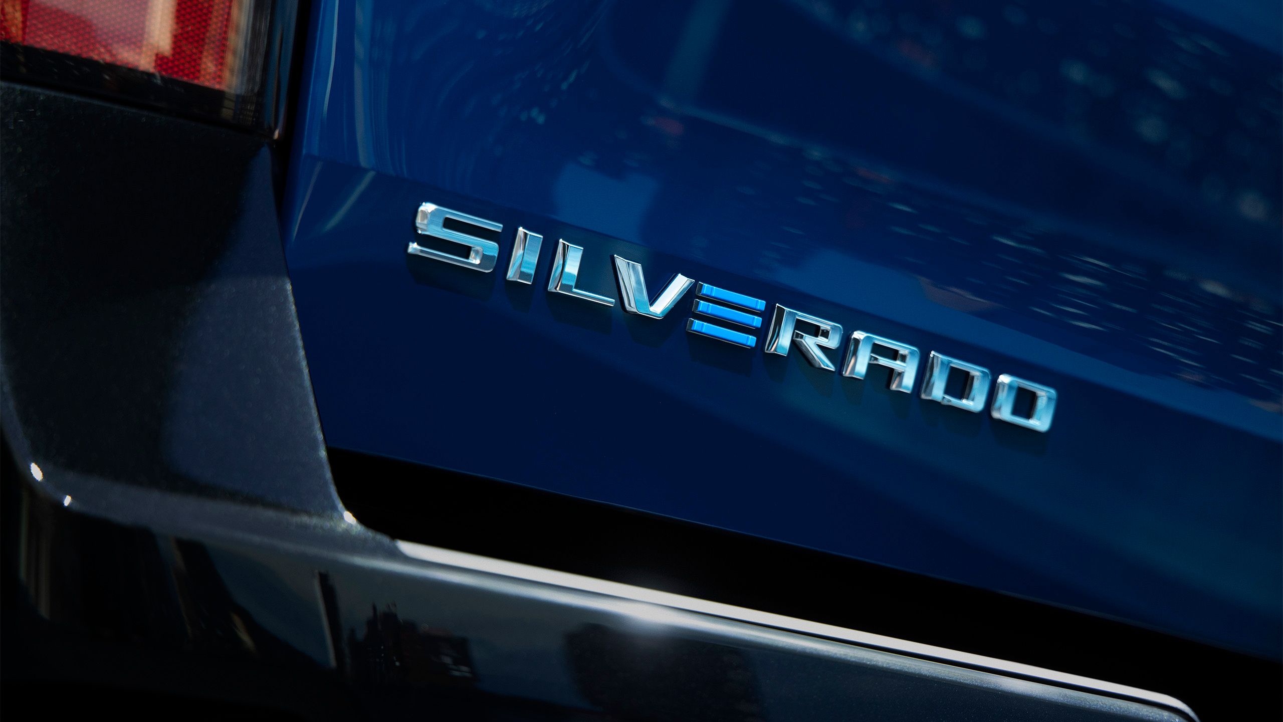 2024 Chevrolet Electric Silverado RST