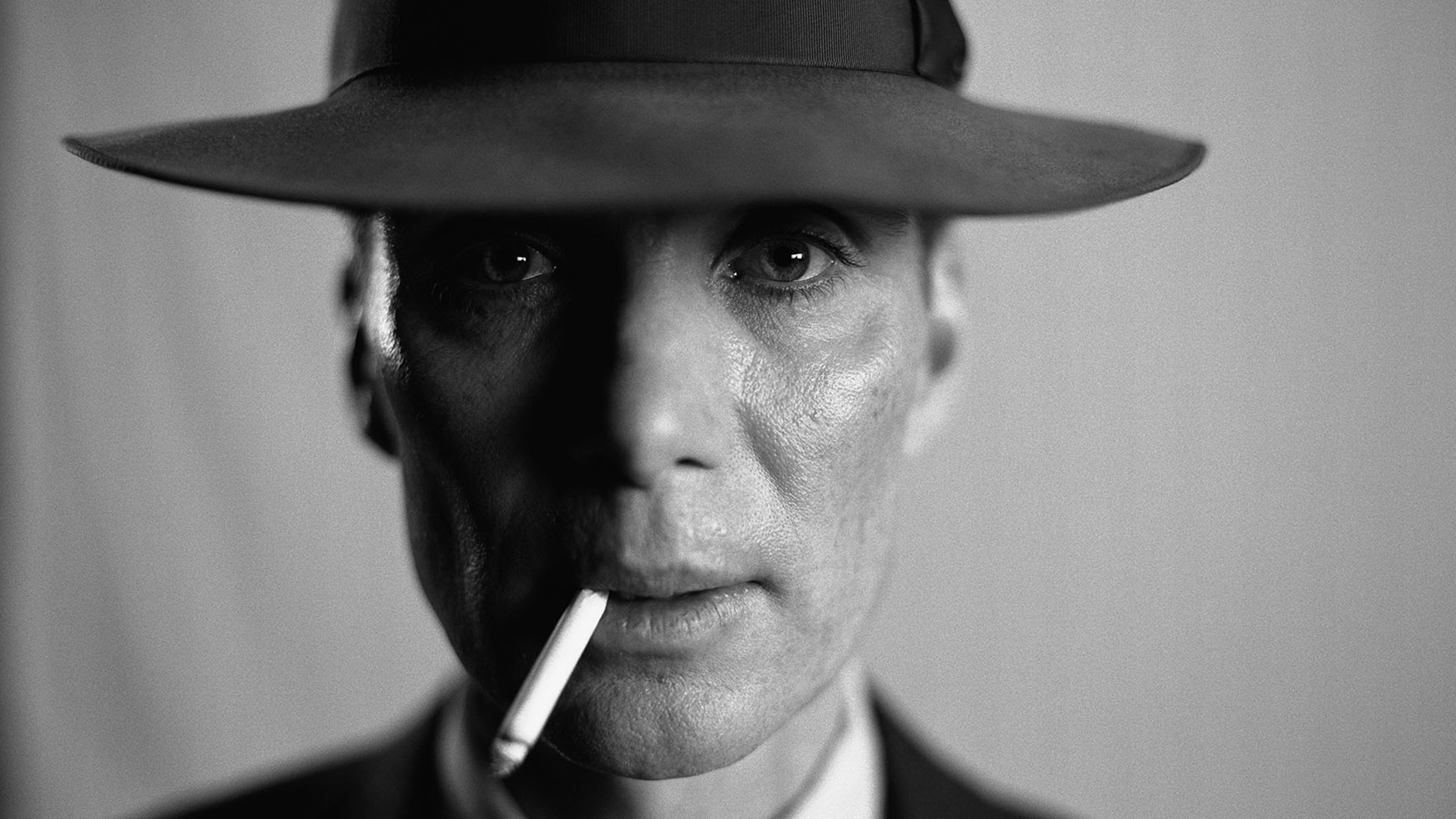 Oppenheimer played by Cillian Murphey in movie