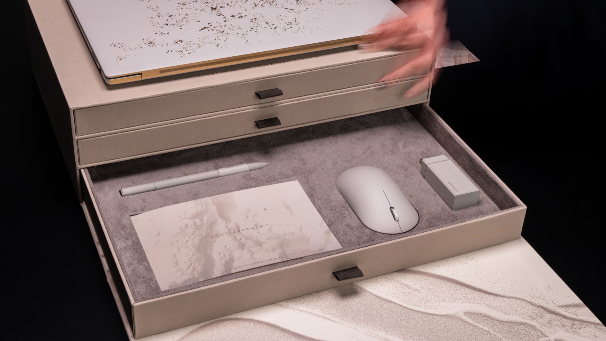 Ceraluminum accessories.