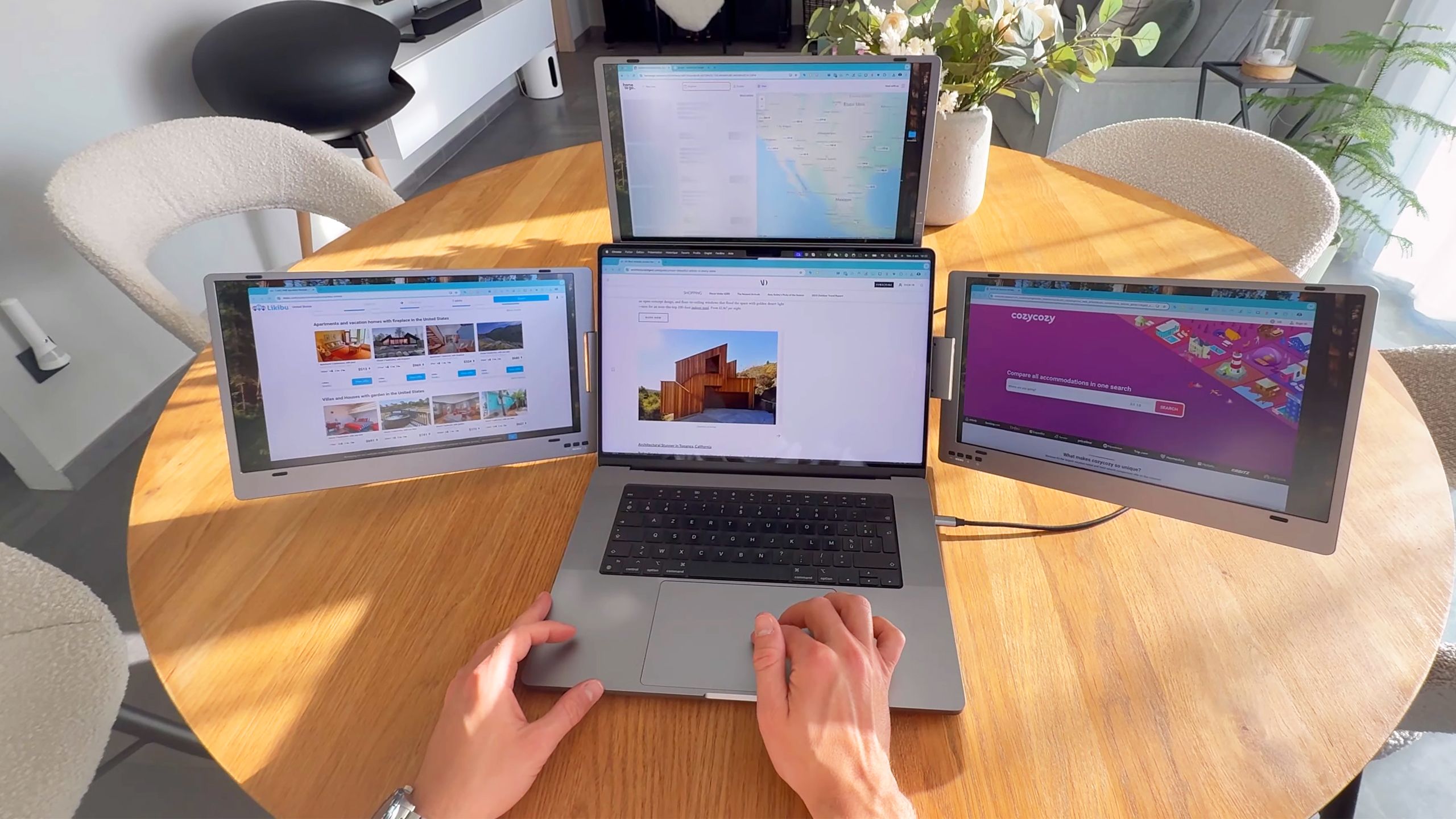 Adding three screens to my laptop isn’t something I ever thought I’d want to do