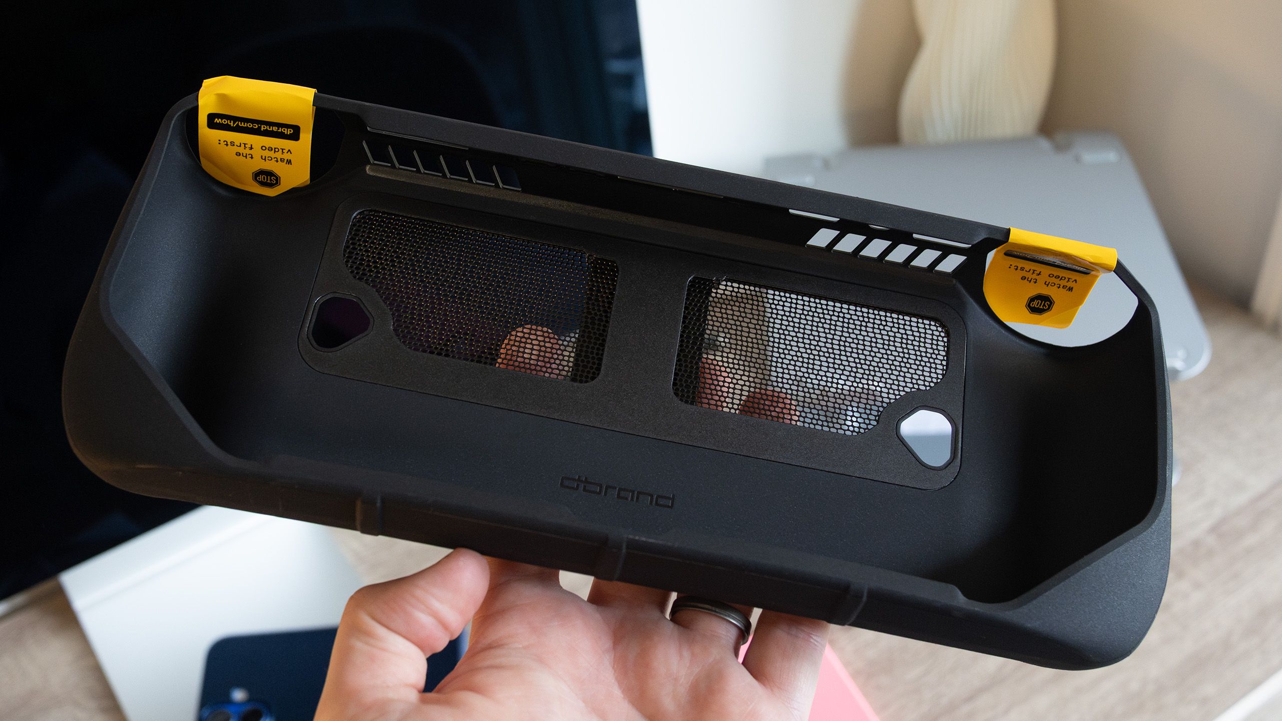 dbrand-rog-ally-x-killswitch-back