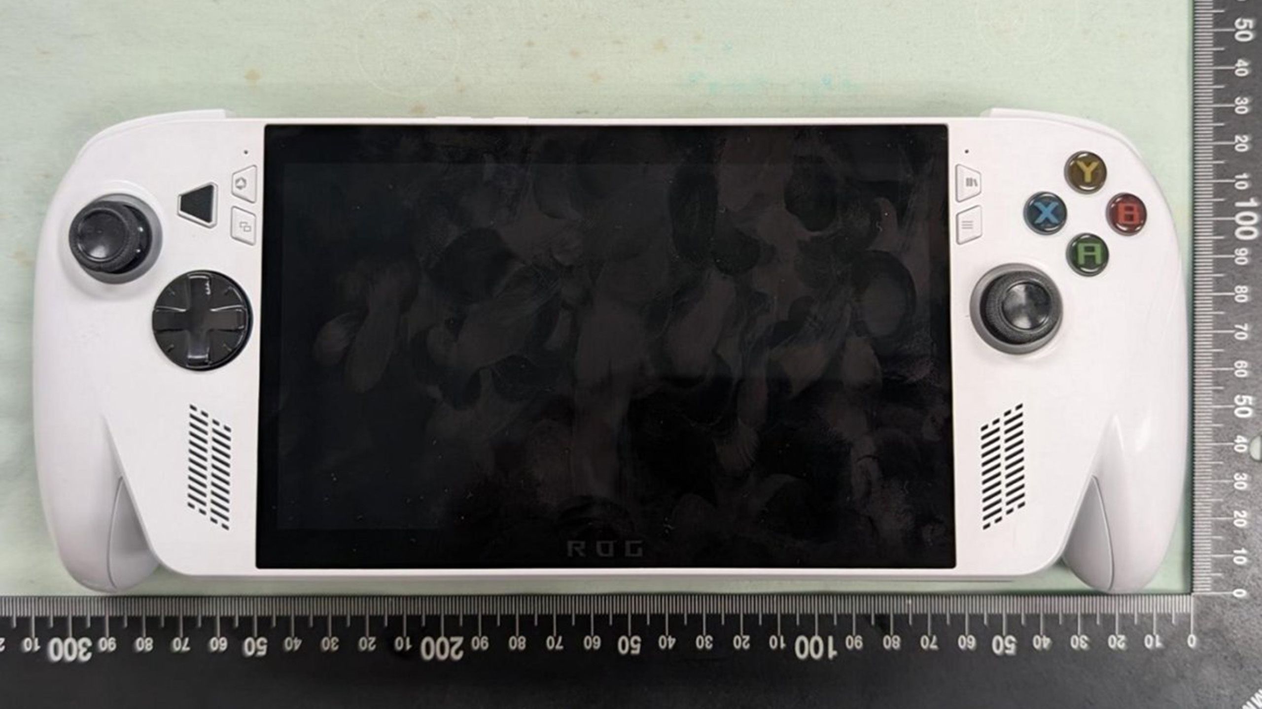 rog-ally-x-2-white