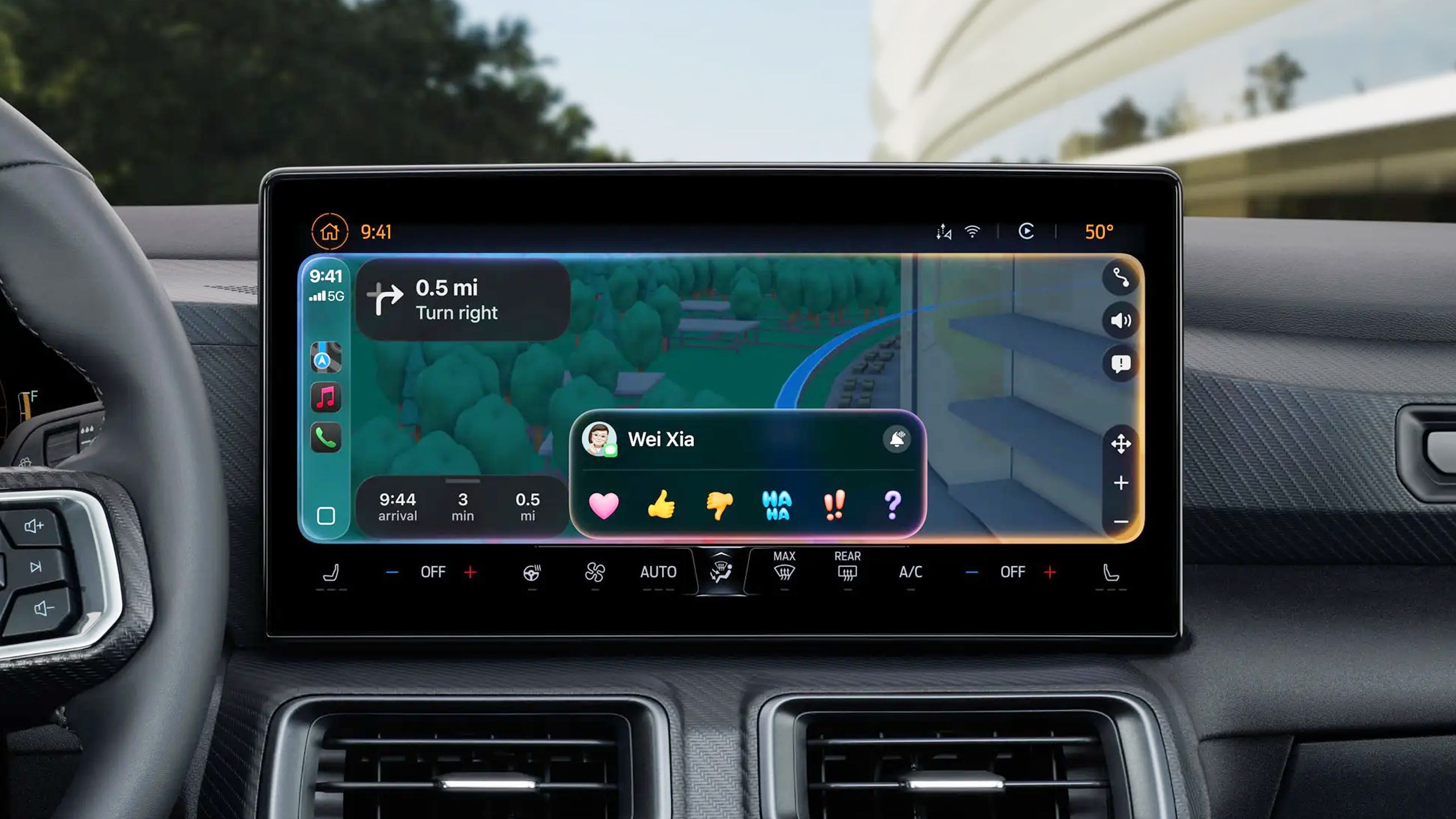 Messages tapbacks in iOS 26 CarPlay.