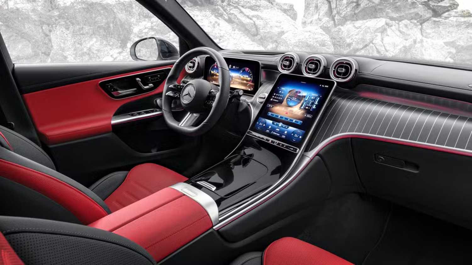 Photo of the 2025 Mercedes-Benz GLC interior.