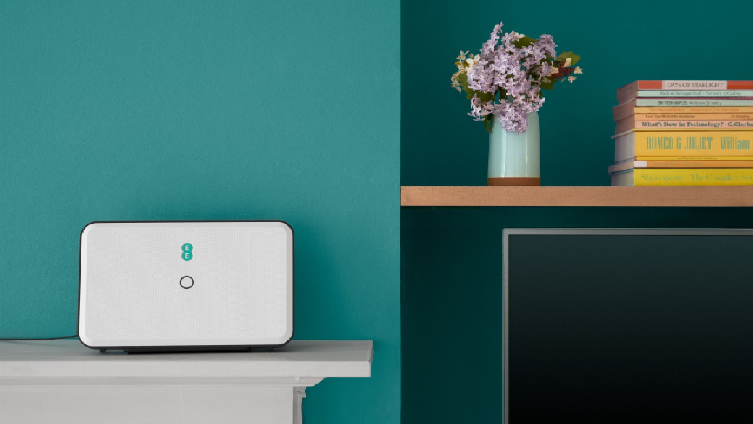 EE smart router