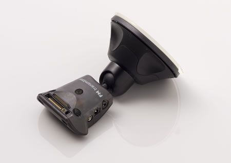 tomtom fm transmitter for the tomtom go 510 710 and 910 review image 1