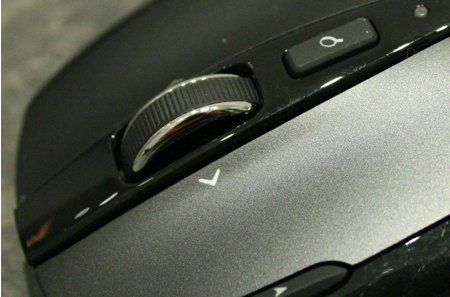 logitech vx nano cordless laser mouse for notebooks image 1