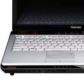 toshiba satellite x200 20s laptop image 1