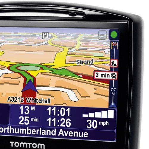 tomtom go 930 traffic gps receiver review image 1