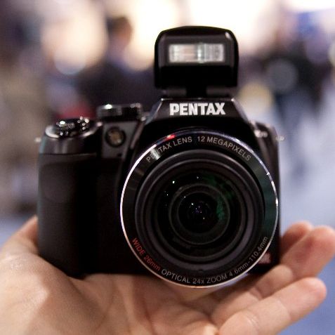 Pentax X70 digital camera
