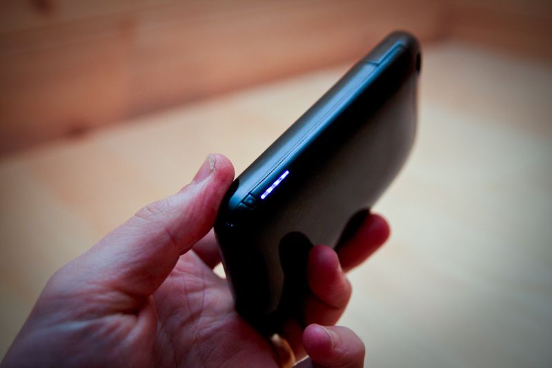 mili power skin iphone battery case image 5