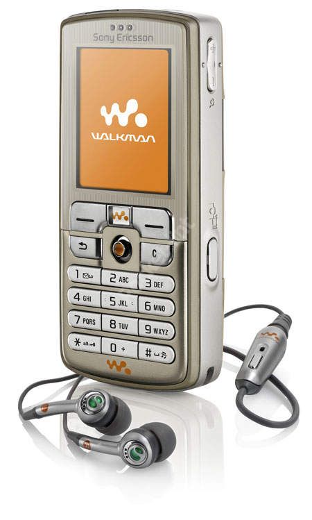 sony ericsson goes after the chav market with new w700 mobile phone image 1