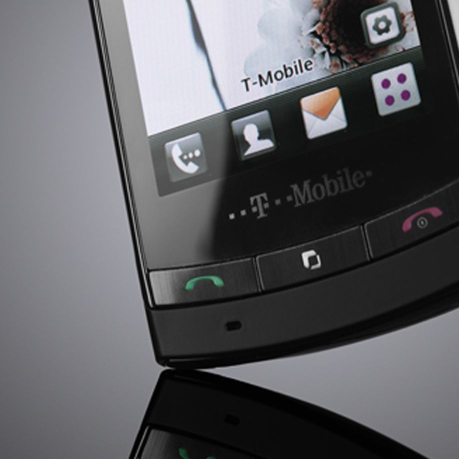 lg gt500 launches as t mobile exclusive image 1