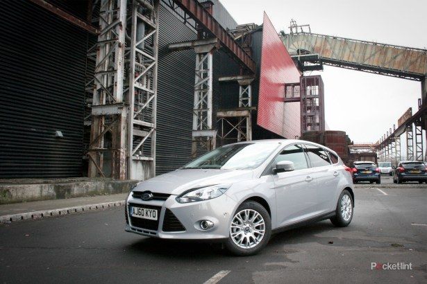 2011 ford focus hands on image 1