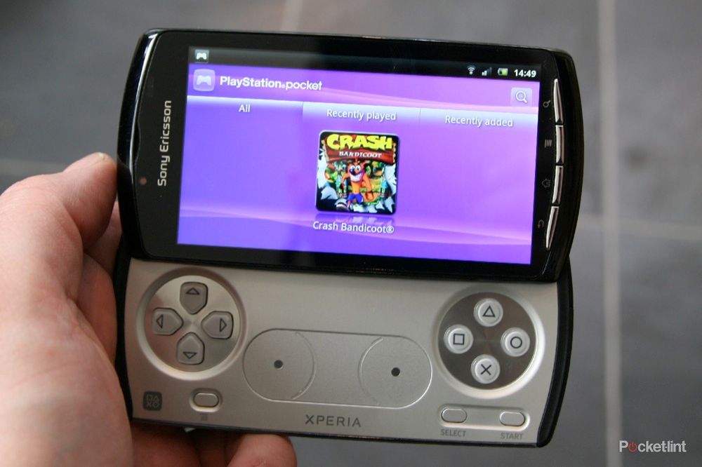 sony ericsson xperia play the games image 3