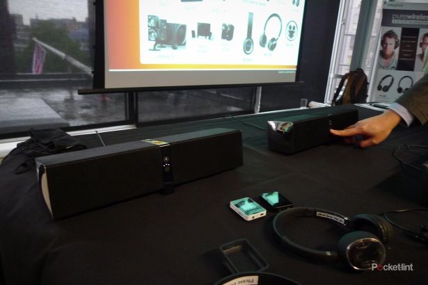 creative ziisound dx series speakers hands on image 1