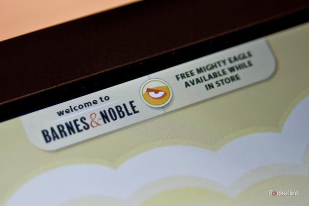 barnes noble uses angry birds to show location is future of mobile gaming image 1