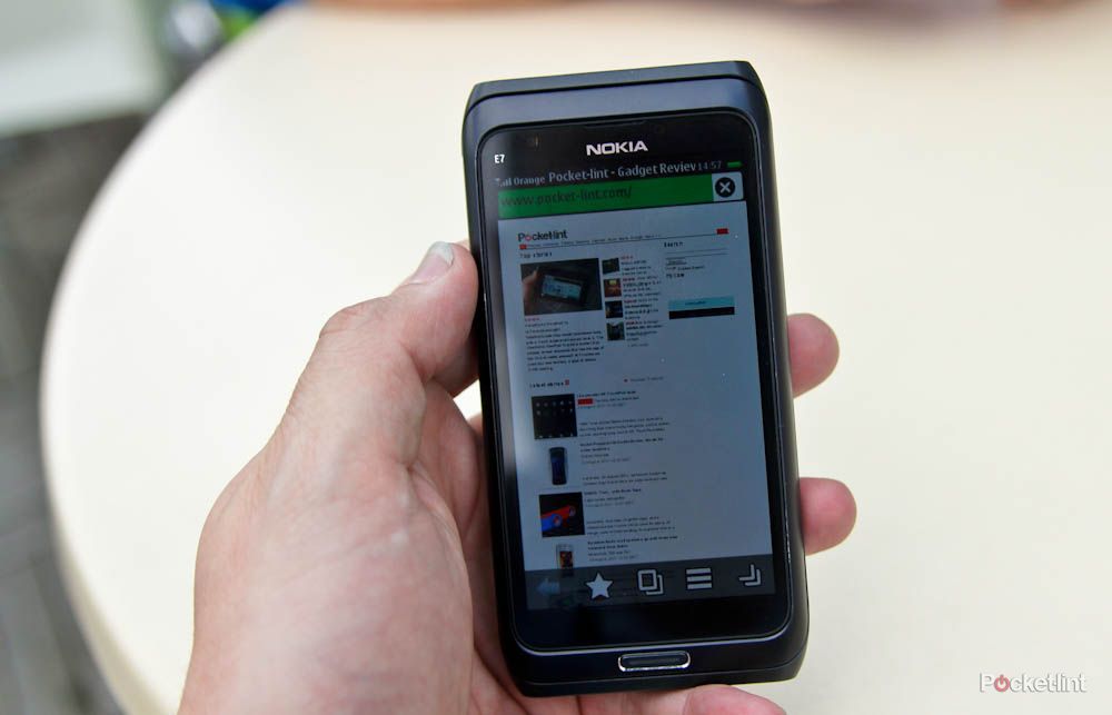nokia symbian belle pictures and hands on image 4