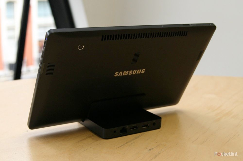 samsung series 7 slate pc pictures and hands on image 5