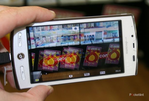 sharp aquos phone sh 12c 3d pictures and hands on image 1
