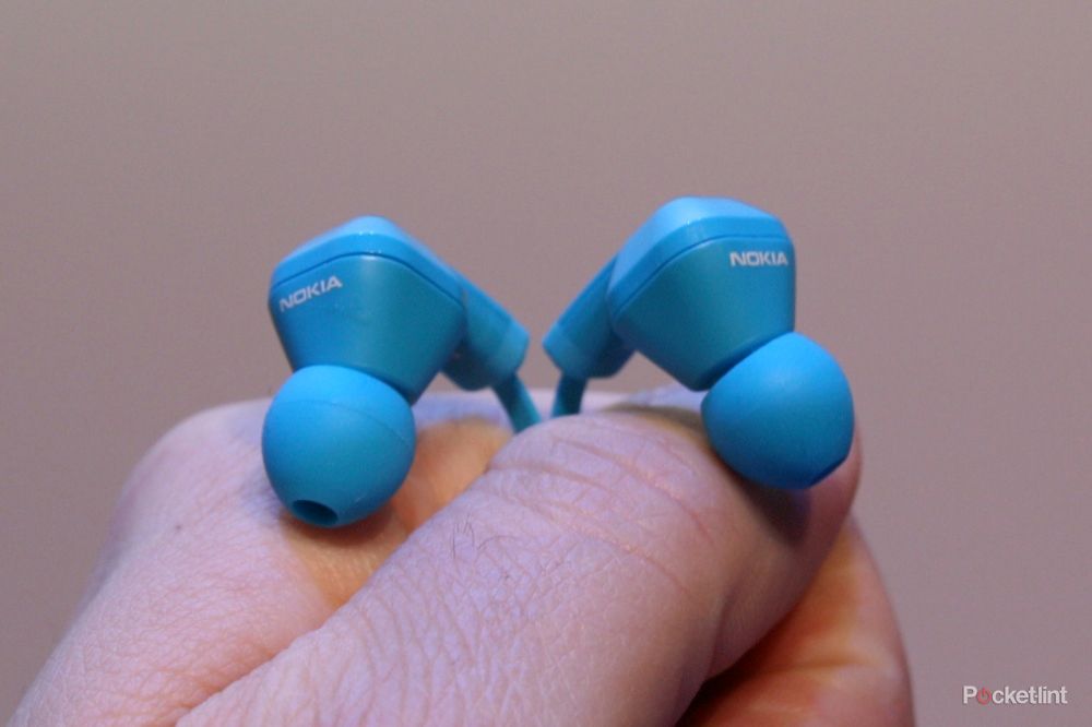 nokia purity monster headphones pictures and ears on image 8