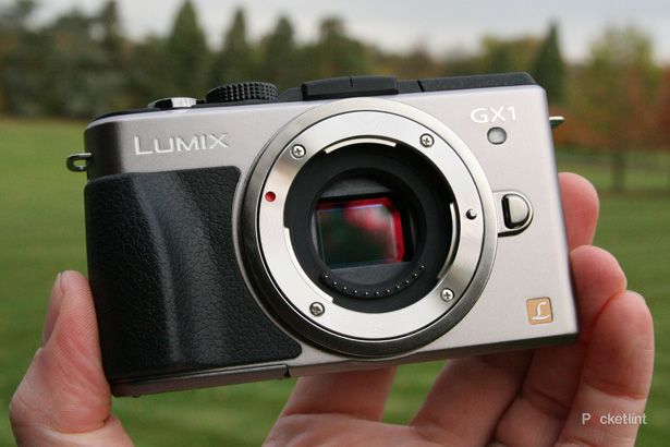 panasonic lumix gx1 fuses high end controls with compact design image 1