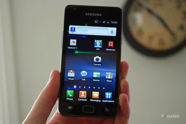 samsung smartphones pave way to record q4 results image 1
