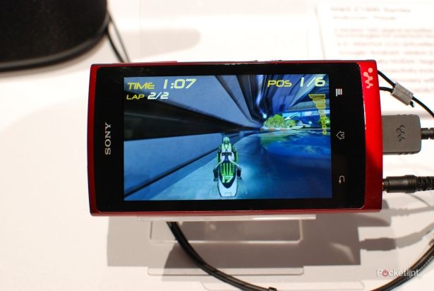 sony walkman z pictures and hands on image 1