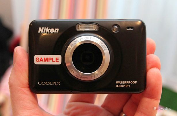 nikon coolpix s30 pictures and hands on  image 1