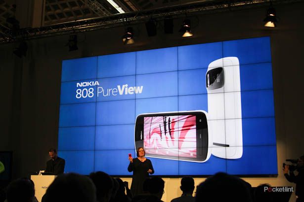 nokia 808 pureview the 41 megapixel camera phone out may image 1