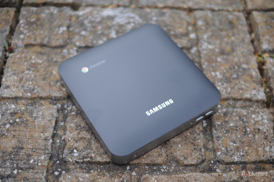 samsung xe 300m chromebox pictures and hands on image 1