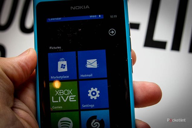 windows phone 7 users can update their email addresses to outlook com without restore image 1