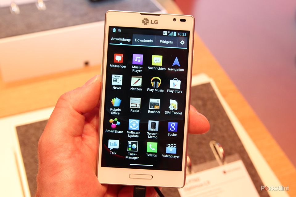 lg optimus l9 pictures and hands on image 1