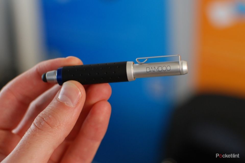 wacom bamboo stylus pocket pictures and hands on image 1