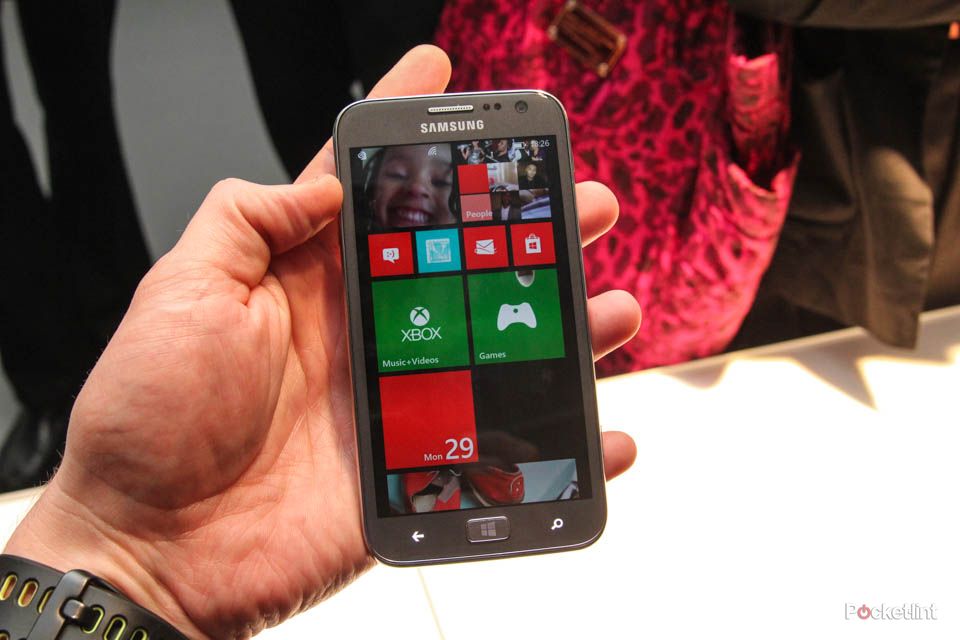samsung ativ s pictures and hands on image 1