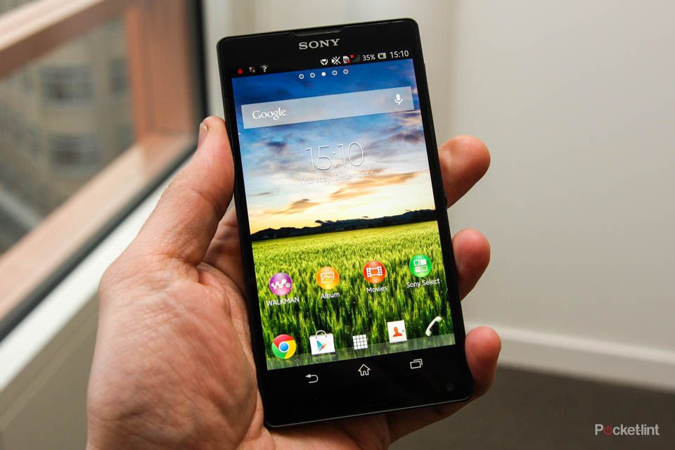 sony xperia zl official ditches xperia z waterproofing and design we go hands on image 1