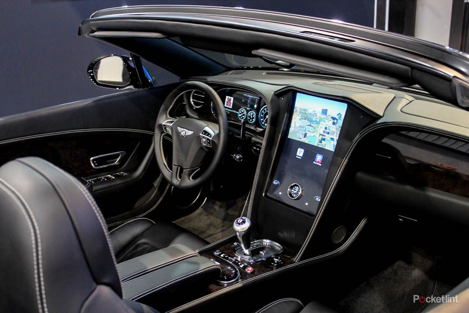 qnx car platform 2 0 concept in a bentley continental gtc pictures and hands on image 1