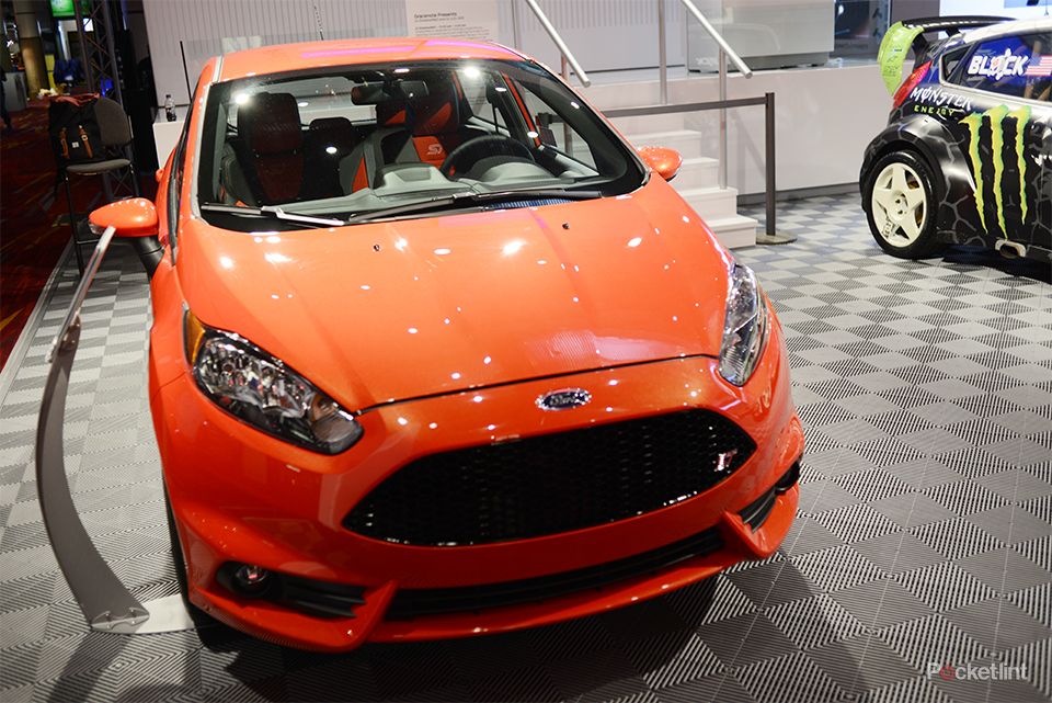 2014 ford fiesta st pictures and eyes on image 1