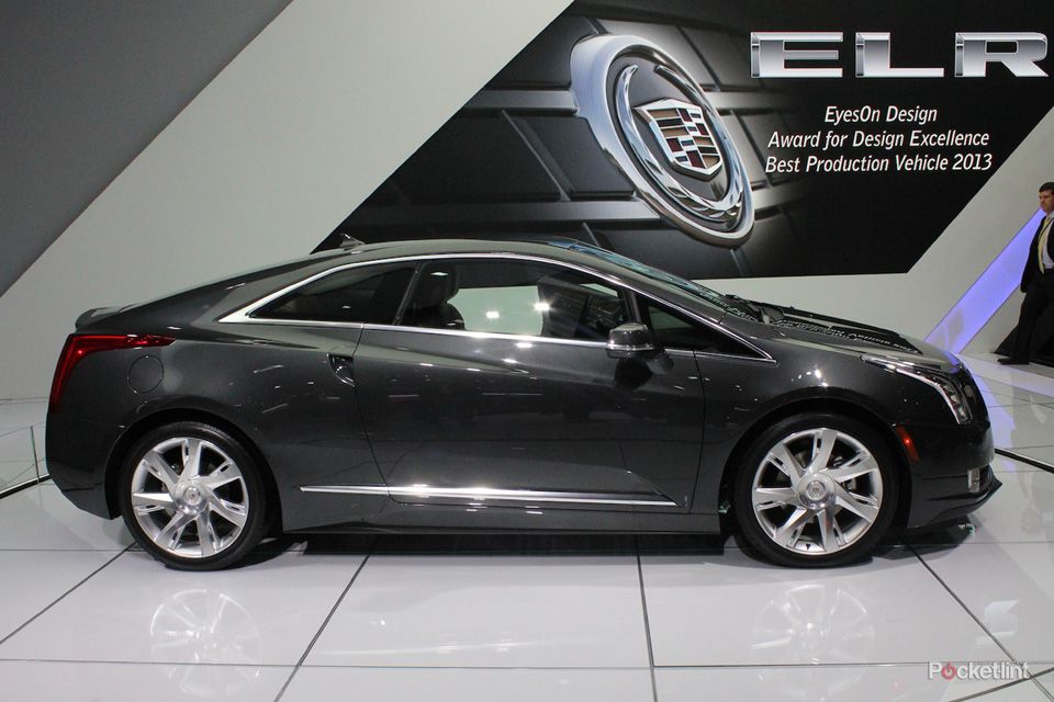cadillac elr pictures and hands on image 1
