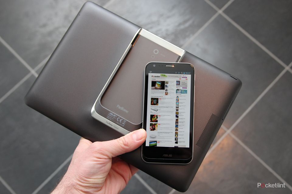 asus padfone 2 uk availability confirmed 1 march 599 for pre orders image 1