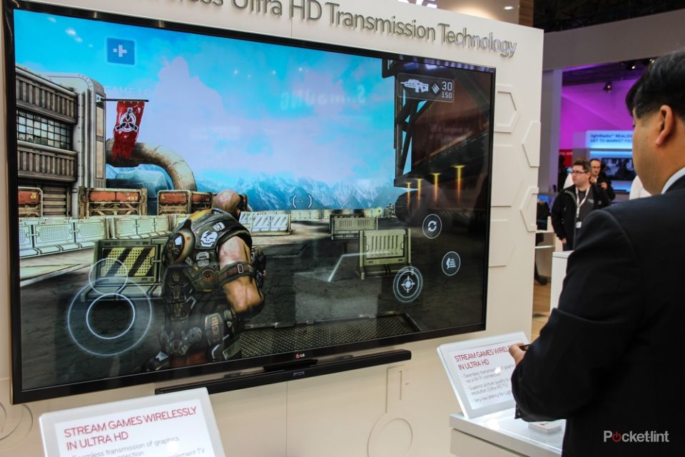 hands on lg shows off 4k uhd wireless streaming from phone to tv at mwc image 1