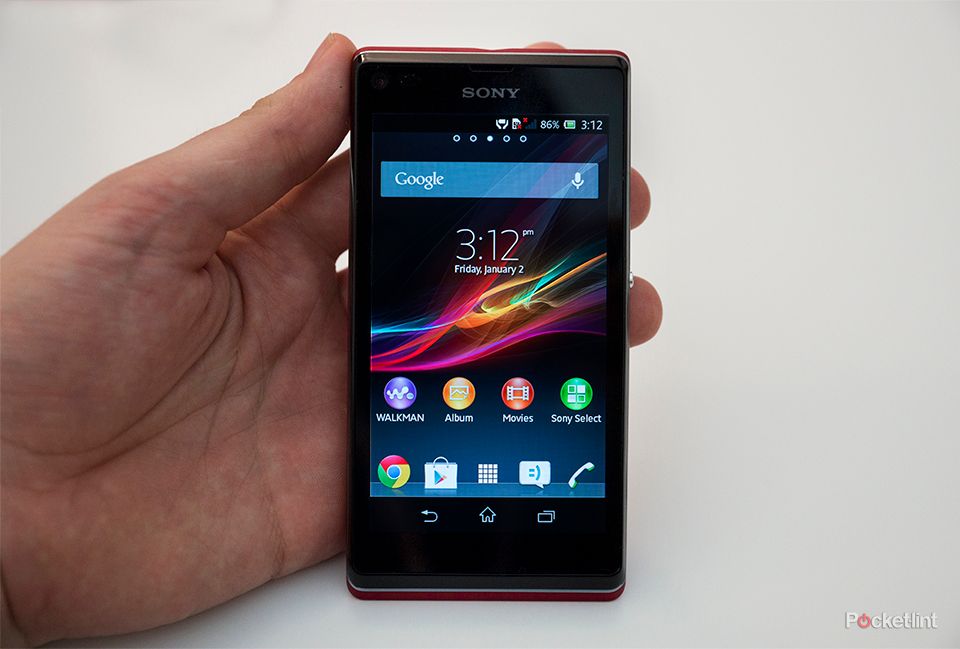 Sony Xperia L pictures and hands-on