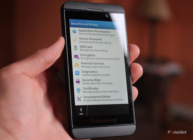 british government says blackberry 10 not secure enough yet image 1