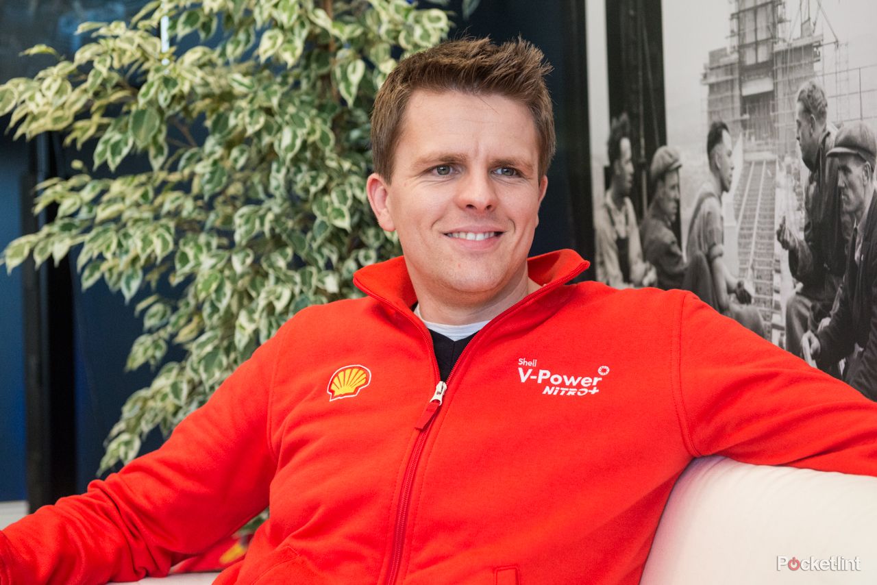 from f1 to football tv star jake humphrey talks technology in sport on screen and off image 2