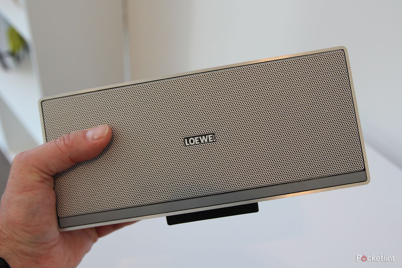 loewe speaker 2go has apt x bluetooth nfc and portability for 269 image 8