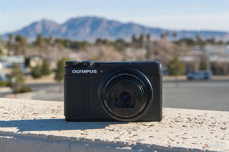 Olympus Stylus XZ-10 review