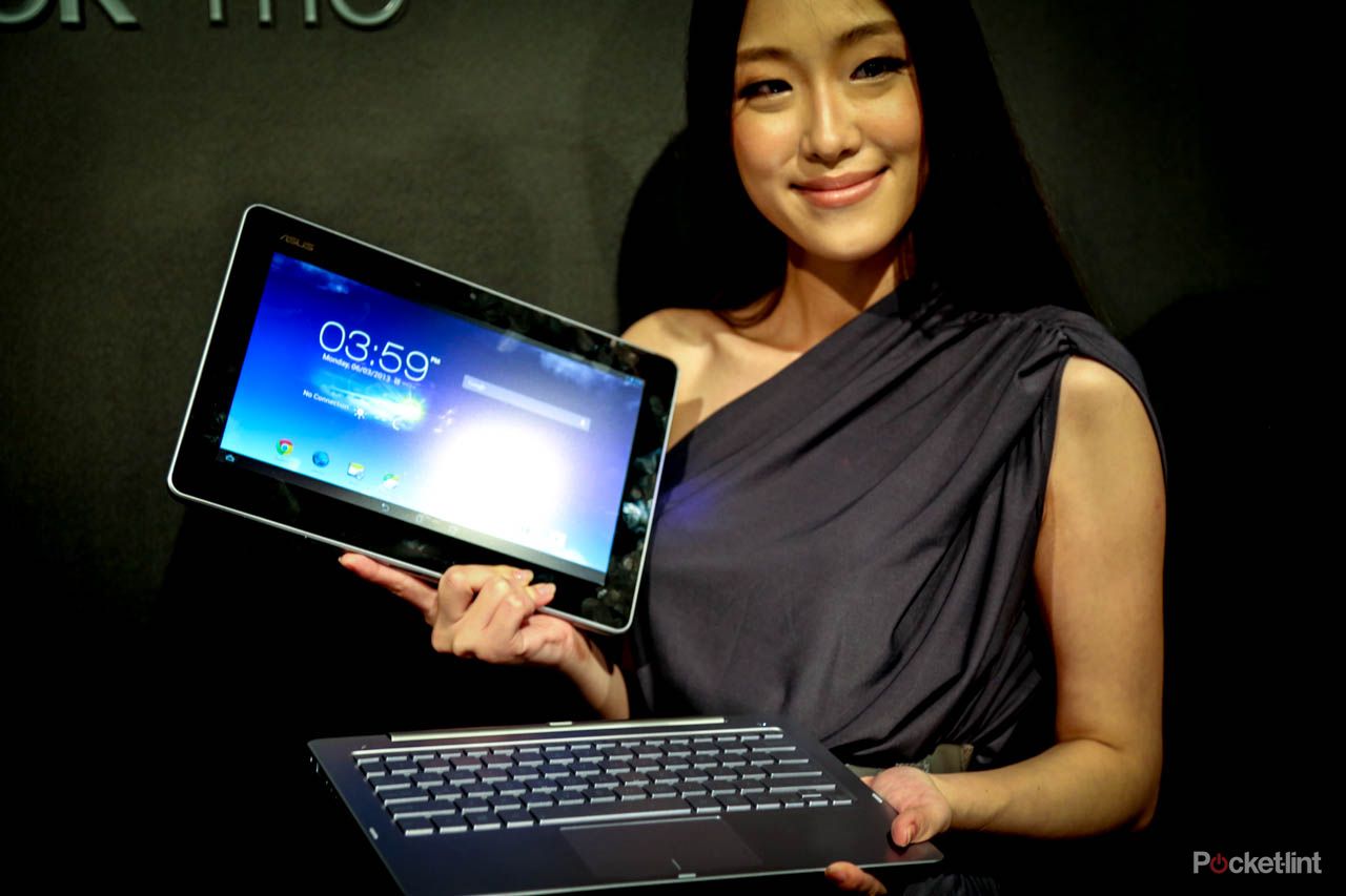 hands on asus transformer book trio review image 3