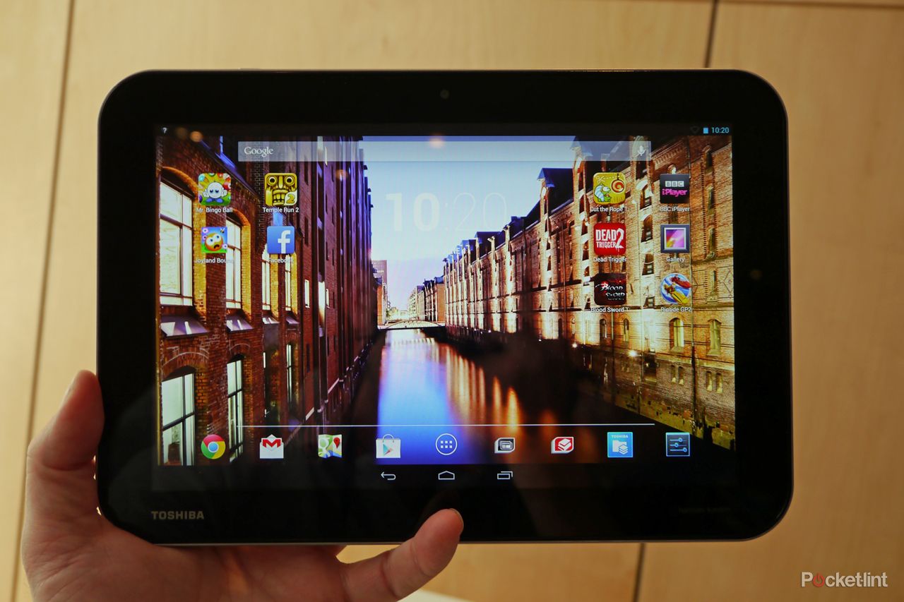 toshiba excite pro and excite write pictures and hands on image 1