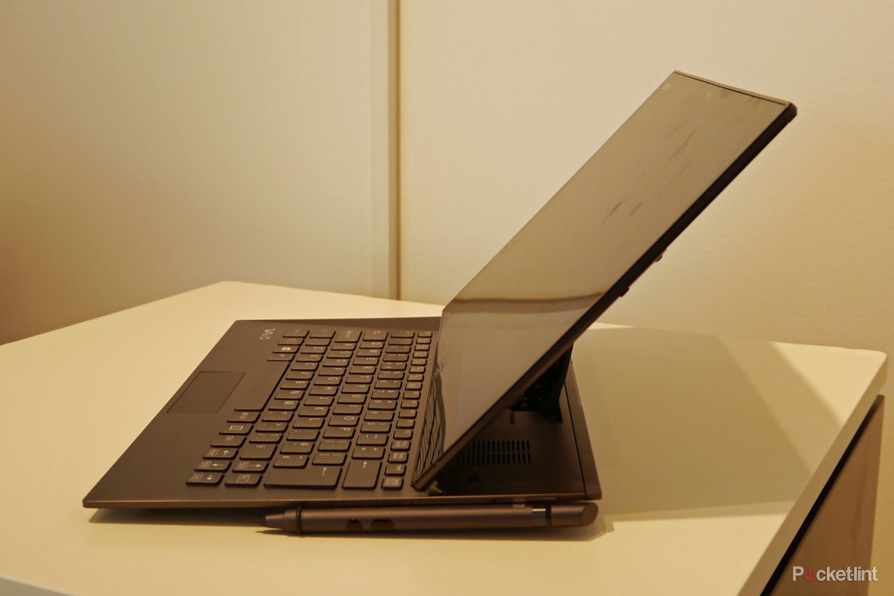 sony vaio duo 13 pictures and hands on image 18