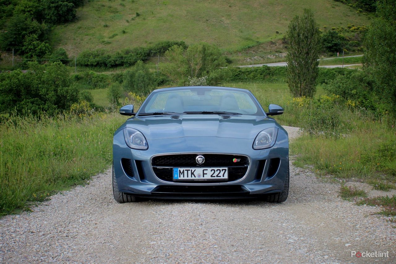 jaguar f type pictures and first drive image 2